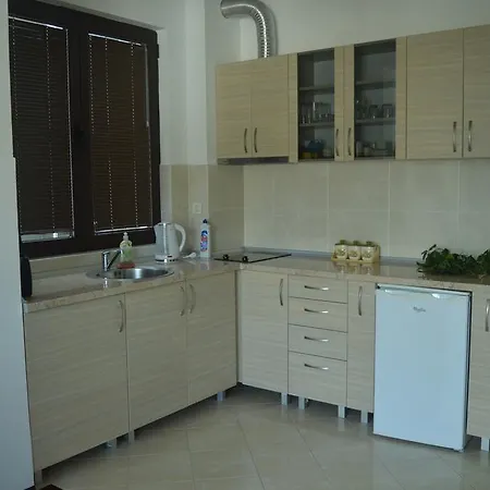 Marina-kam Apartment